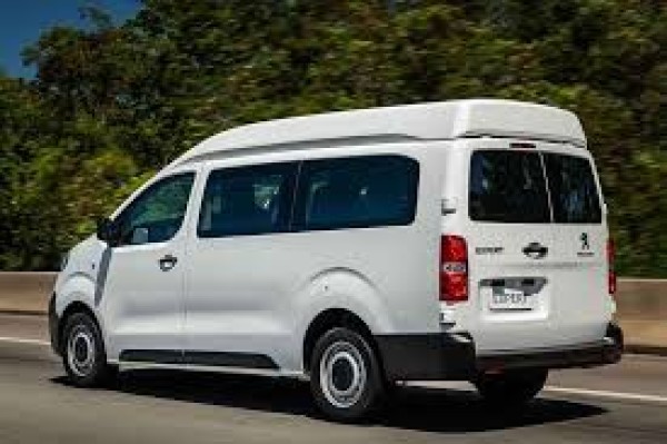 2018 Peugeot Expert Minibus – Manual do Proprietário